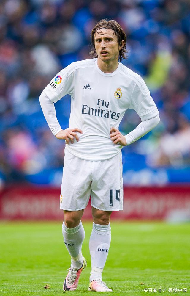 北马其顿新一期大名单：埃尔马斯领衔，英博外援阿利米在列（北马其顿公布新一期名单：埃尔马斯领衔，英博外援阿利米入选）